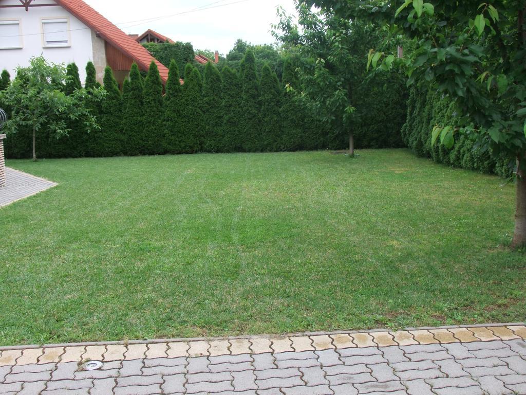 Levente Apartman Balatongyörök Extérieur photo